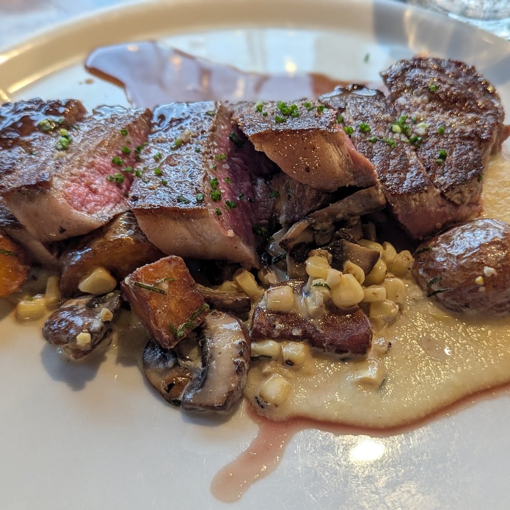 Trestles Restaurant 3