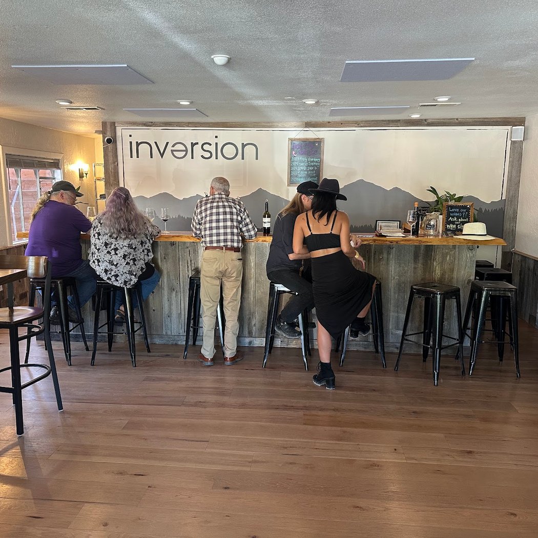 Inversion Wines 3