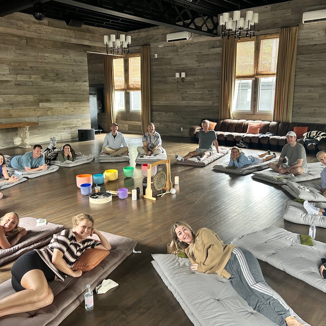 Feel Good Friday: Yoga + Soundbath 4