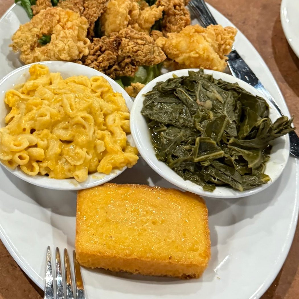 V Day at Che'ylas Southern Comfort Kitchen 3