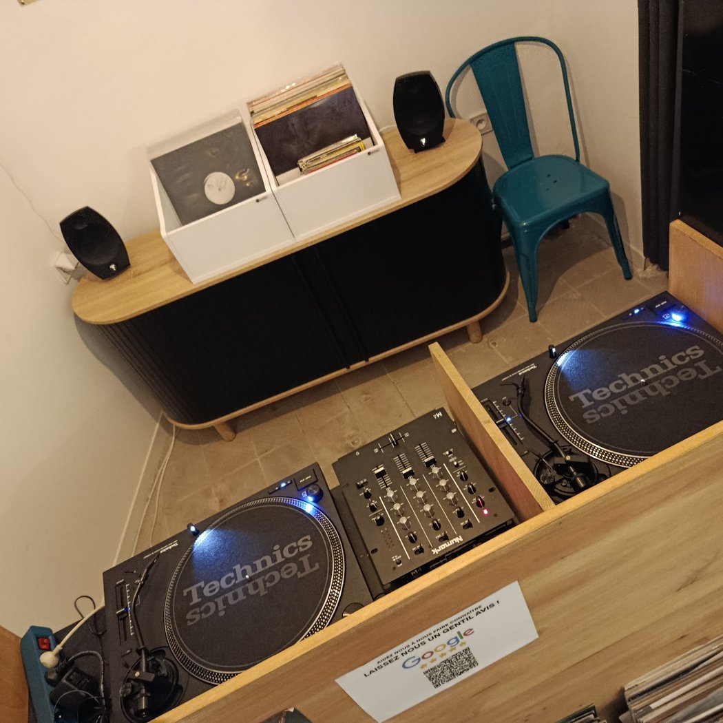 Le Bar à Loot 1