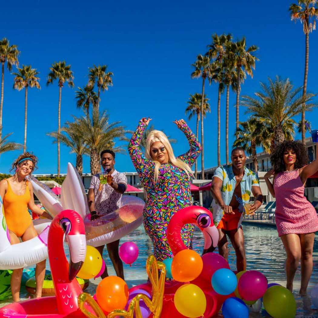 Liquid Sunshine Pool Party 1