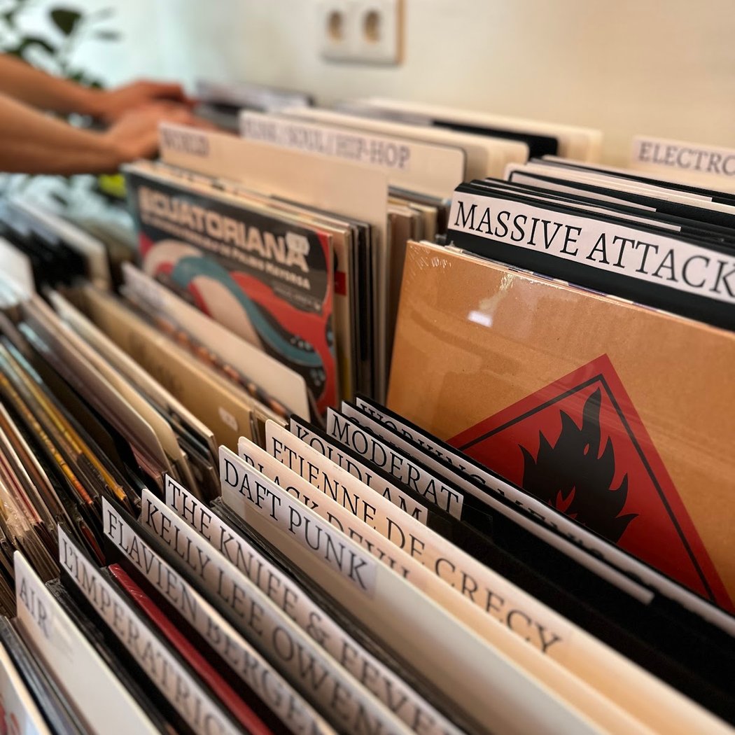 Bar Italia Records 1