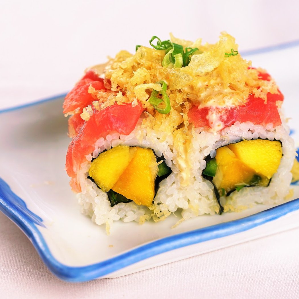 Kazoo Japanese Sushi Boat Restaurant 1
