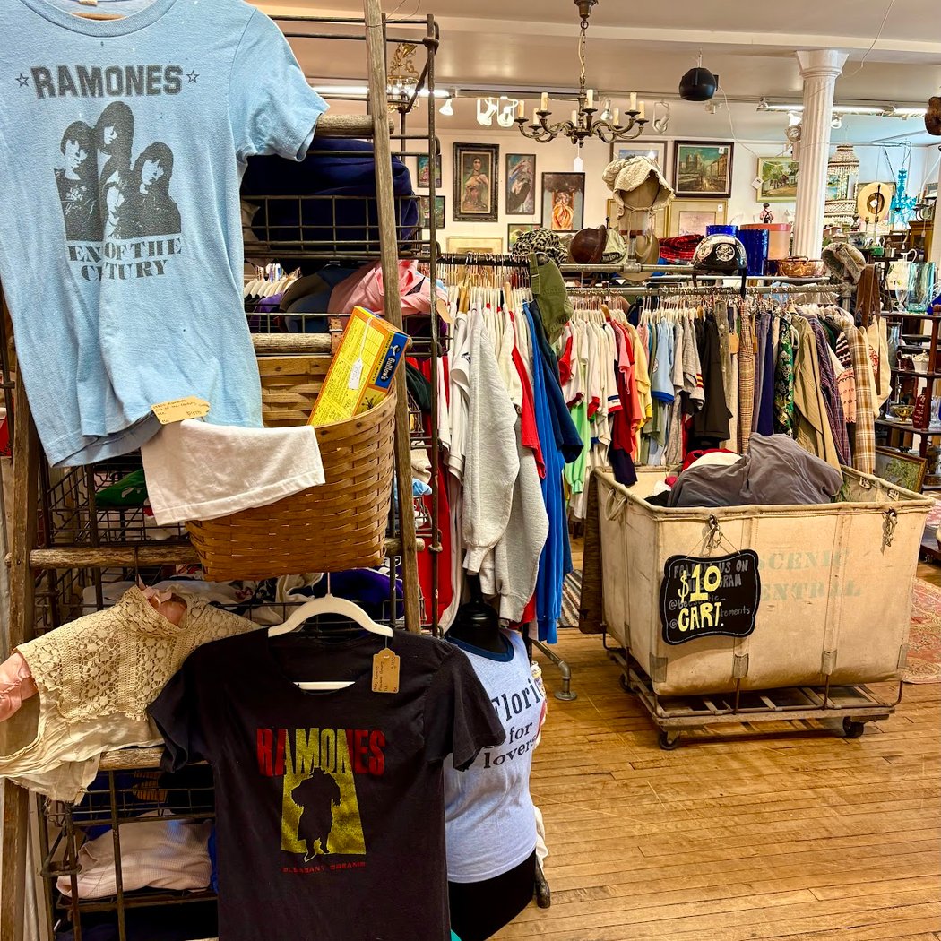 Antiques Center at the People's Store 3