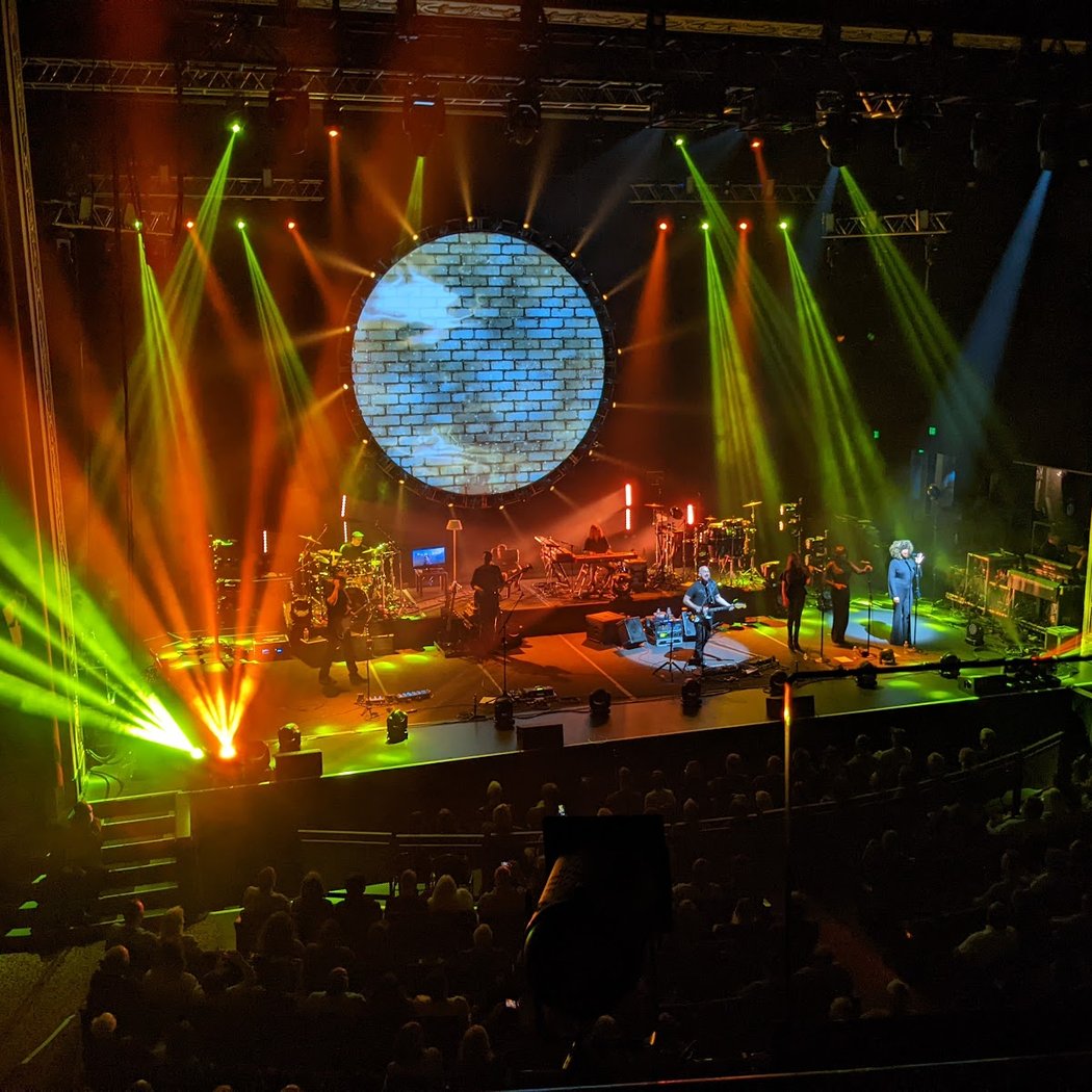 Lily Allen Concert 1