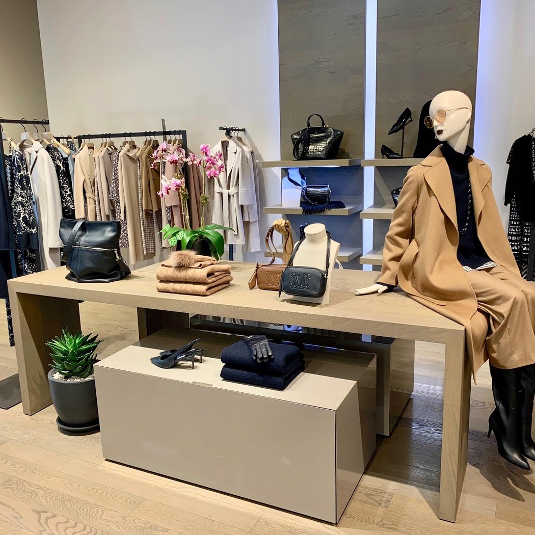 Max Mara 1