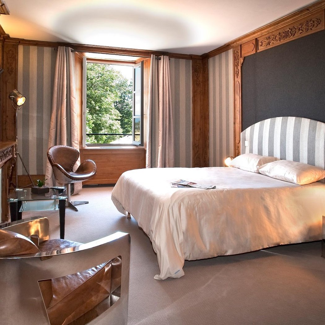 Logis Hôtel le Château d'Orfeuillette Rest. le Théophile 3