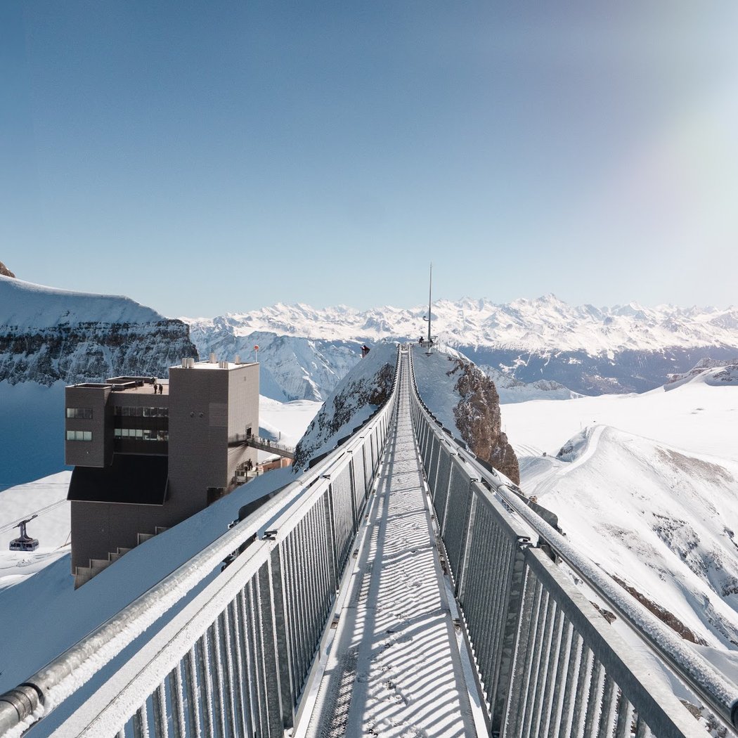 Glacier 3000 1