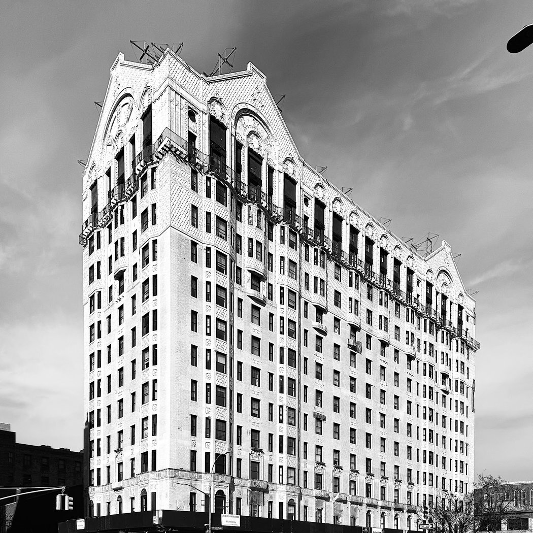 Hotel Theresa 1