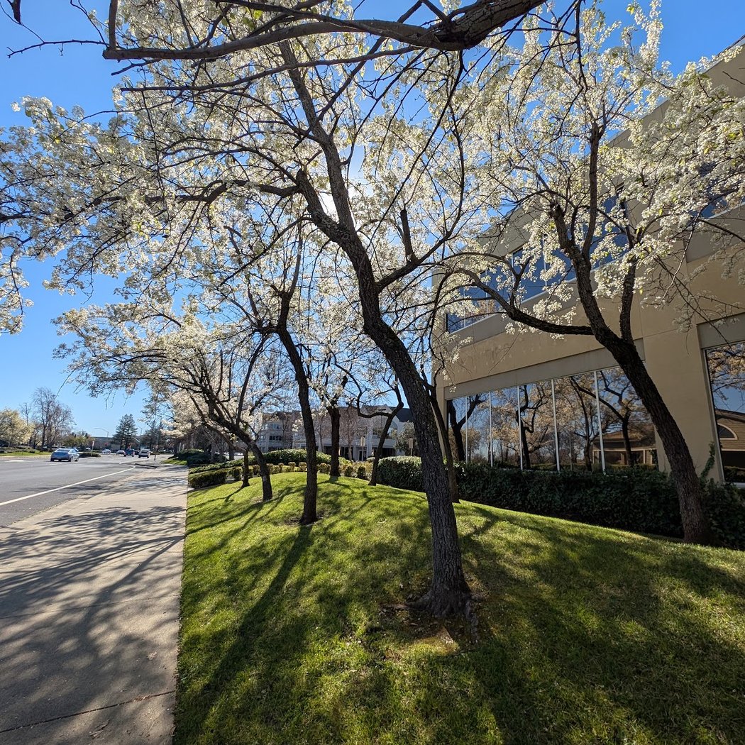 Fairfield West Plaza 3