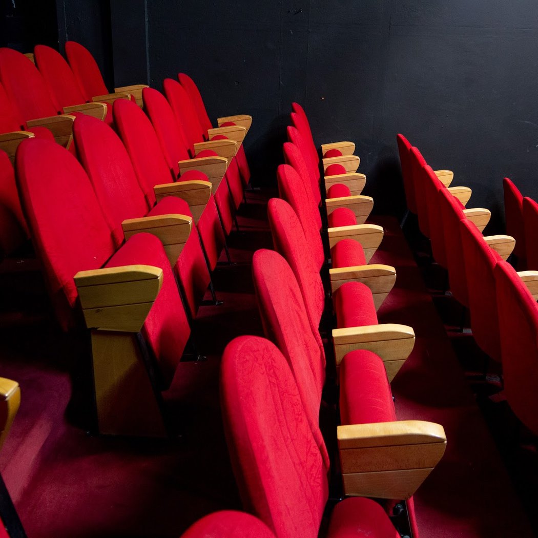 Théâtre - VIVA 3