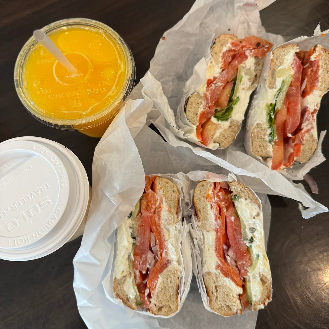 Izzy's Brooklyn Bagels 2