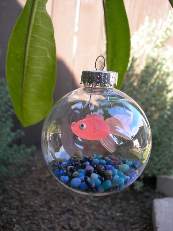 Fish Bowl Baubles 1
