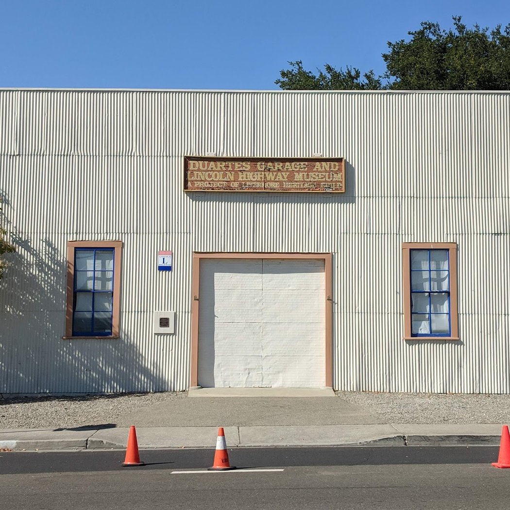 Duarte Garage & Lincoln Highway Museum 5