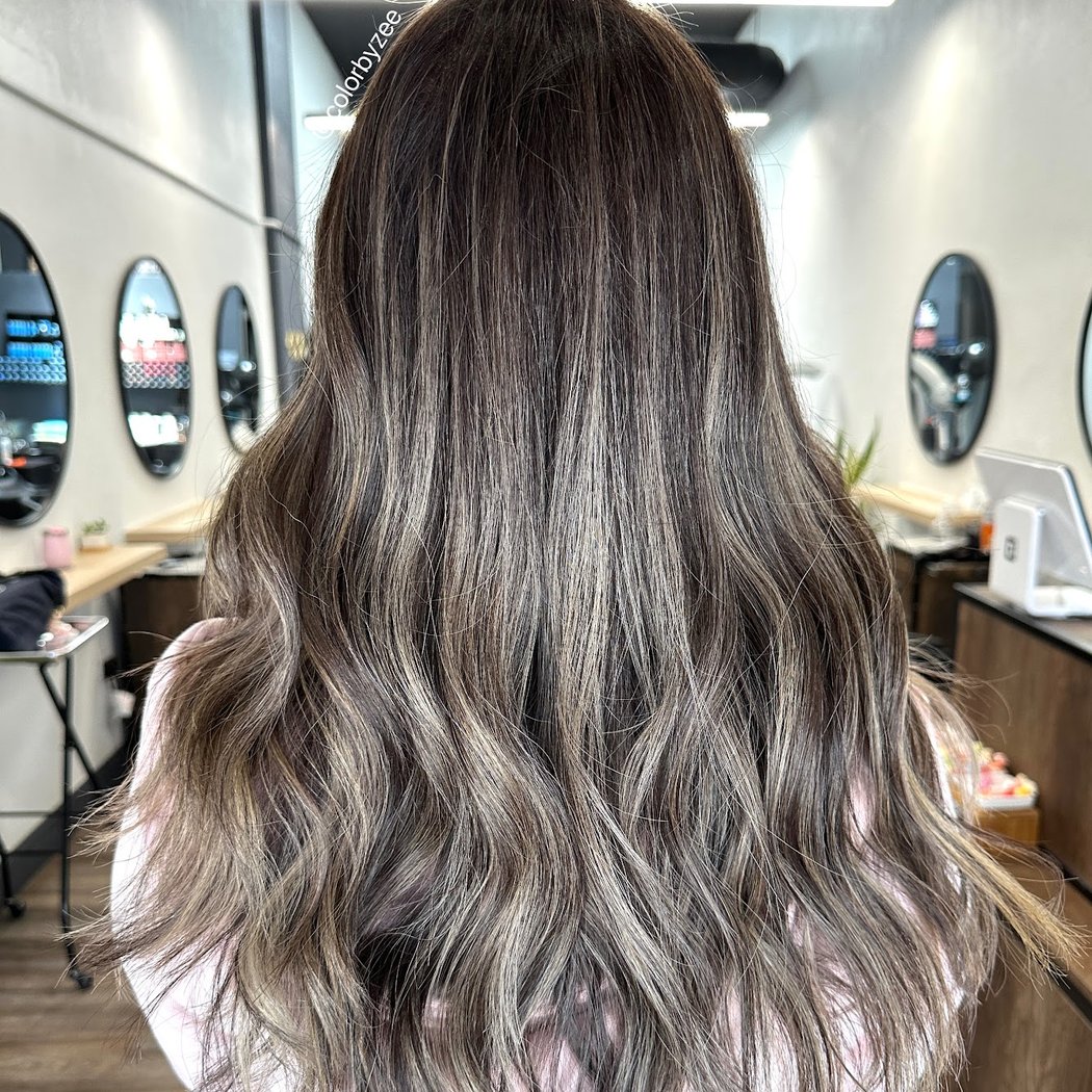 Z Touch Salon 1