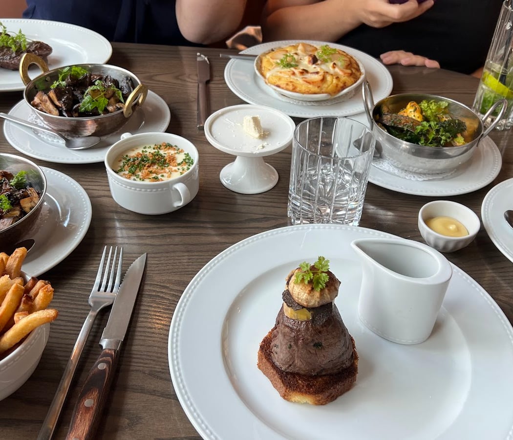 Le Molière Brasserie Française 3