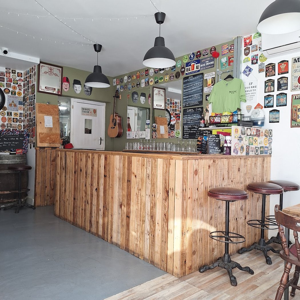 The Dog House - Beddington 3