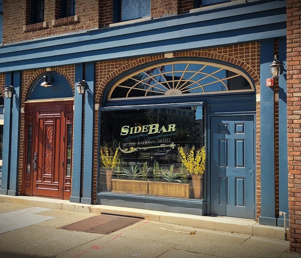 SideBar Gastropub 2