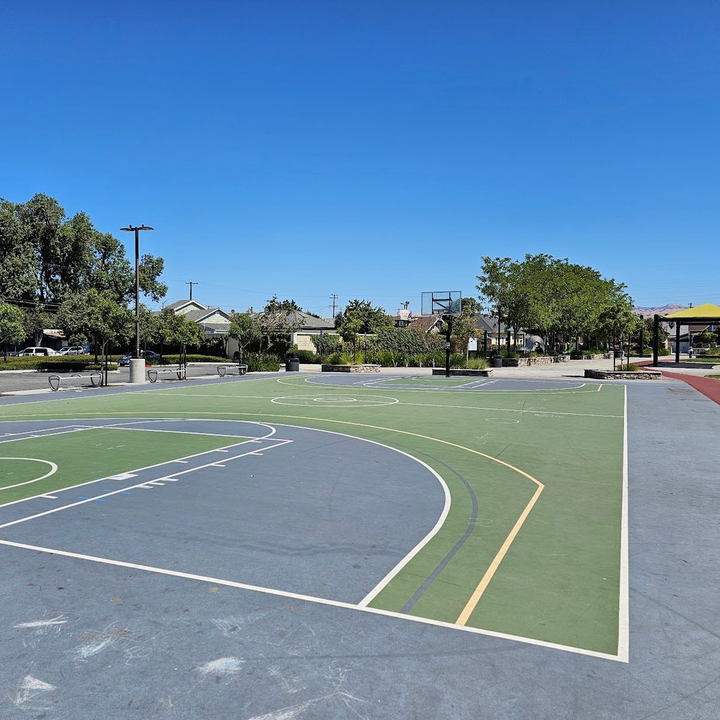 Basketball Court | Tamien Park 1