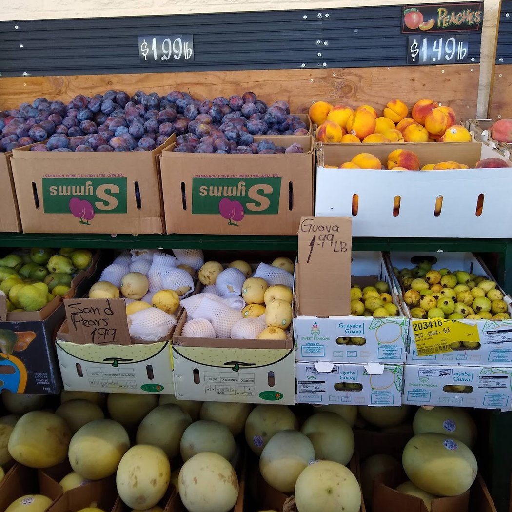 Oakmont Produce Market 1