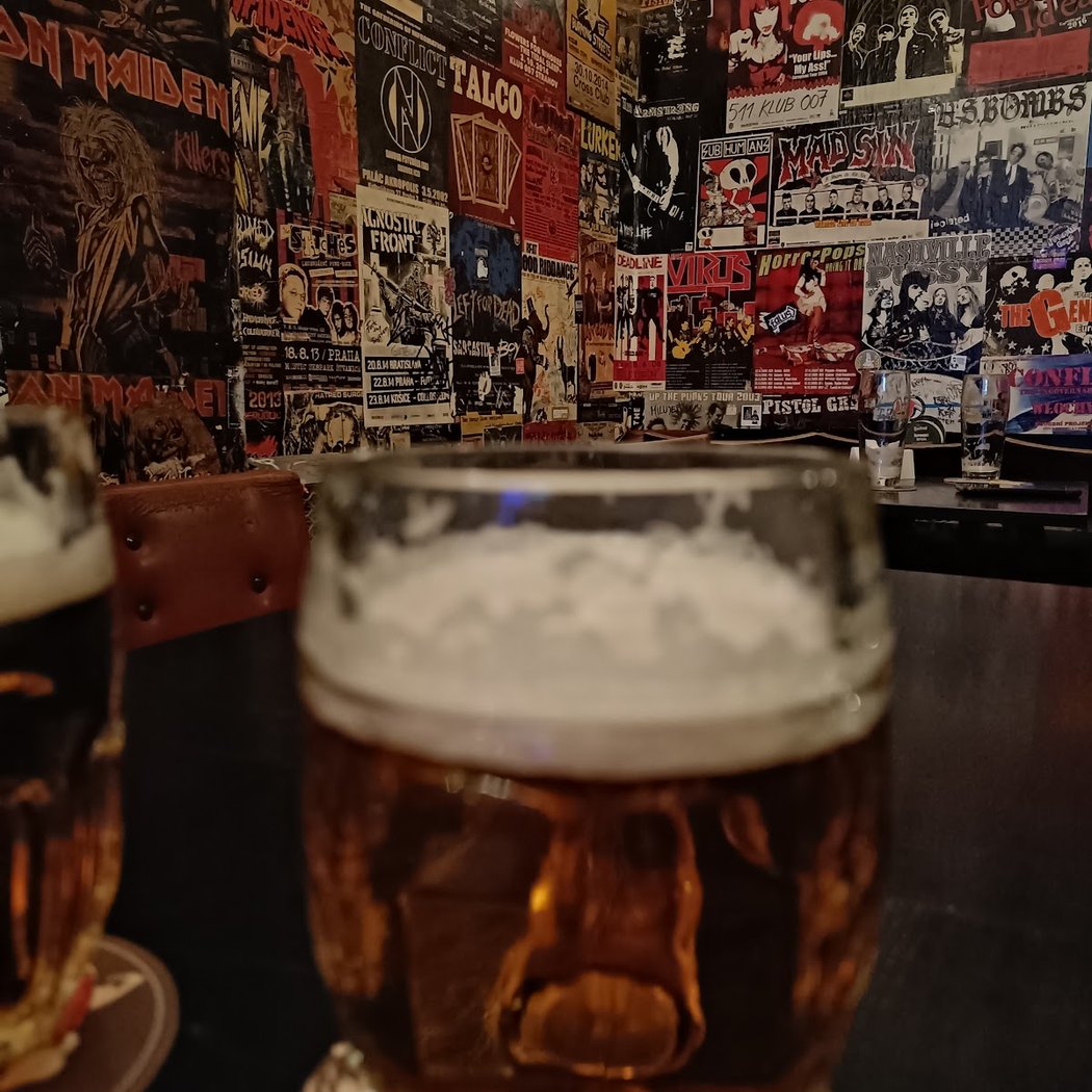 Bar Bohužel 3