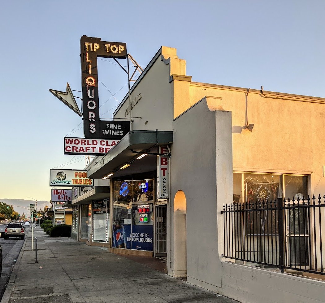 Tip Top Liquors 3