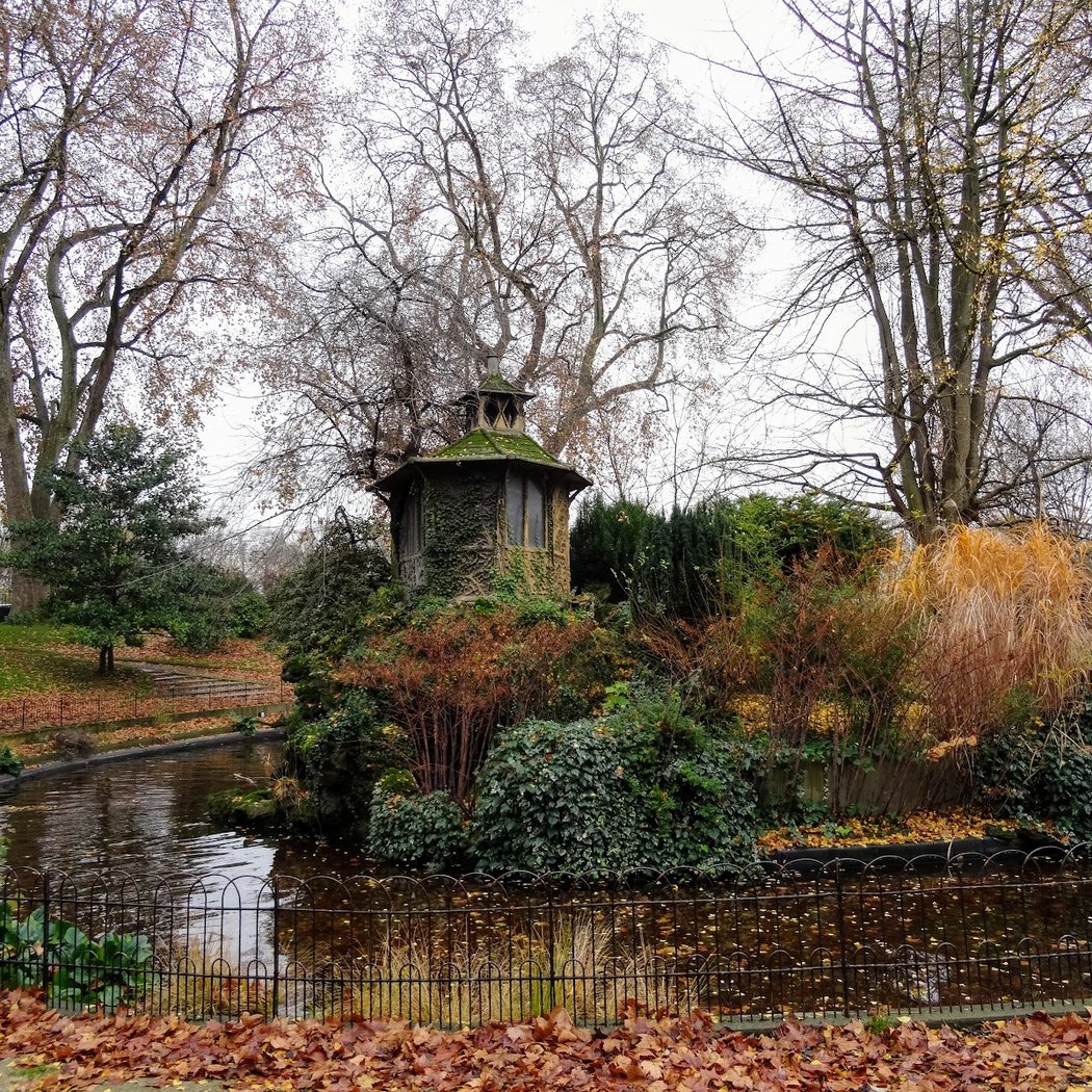 Square Voyer d'Argenson 4