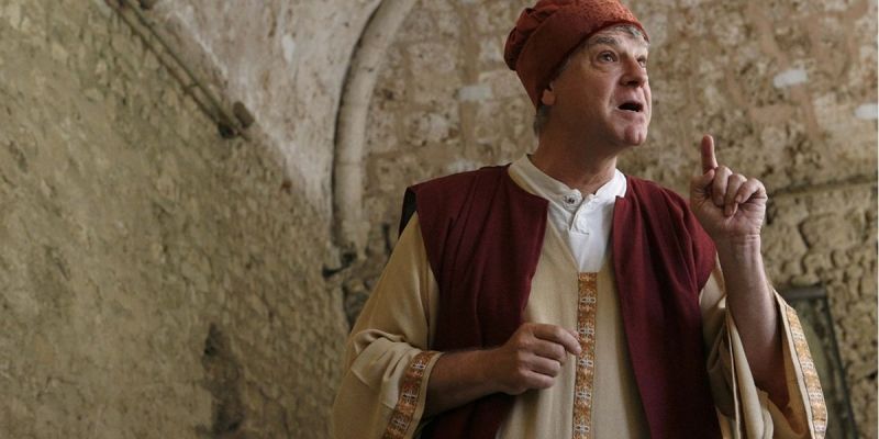 Visita teatralitzada: 'Deixeu parlar els capitells…, ells ho saben tot!'
