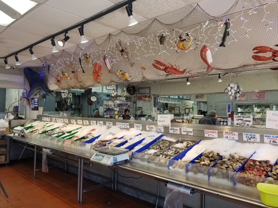 Park's Seafood and Fish Market 2