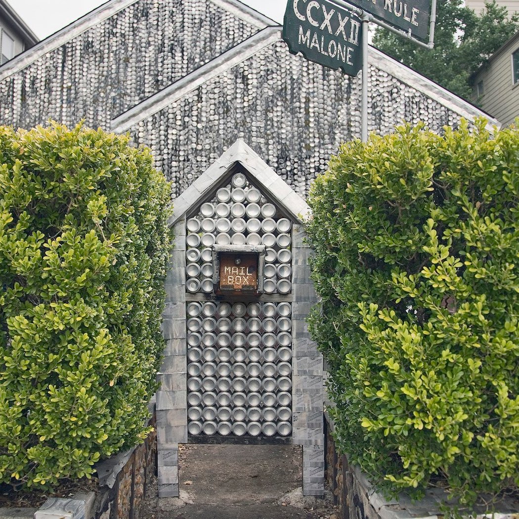 Beer Can House 1