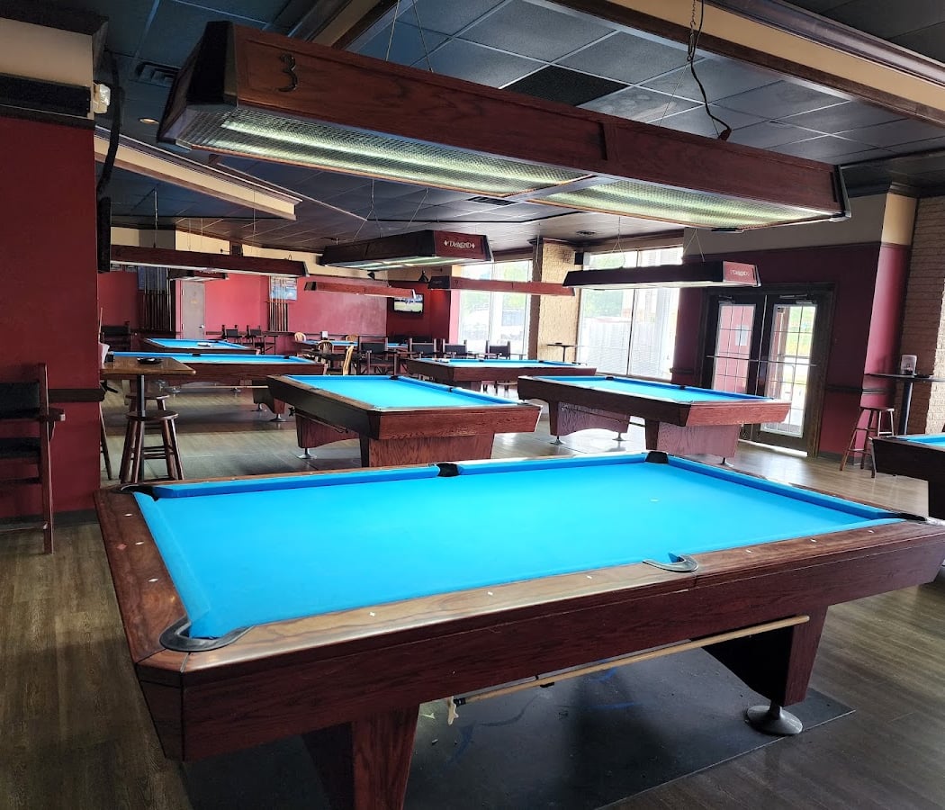 Blue Fox Billiards Bar & Grill 3