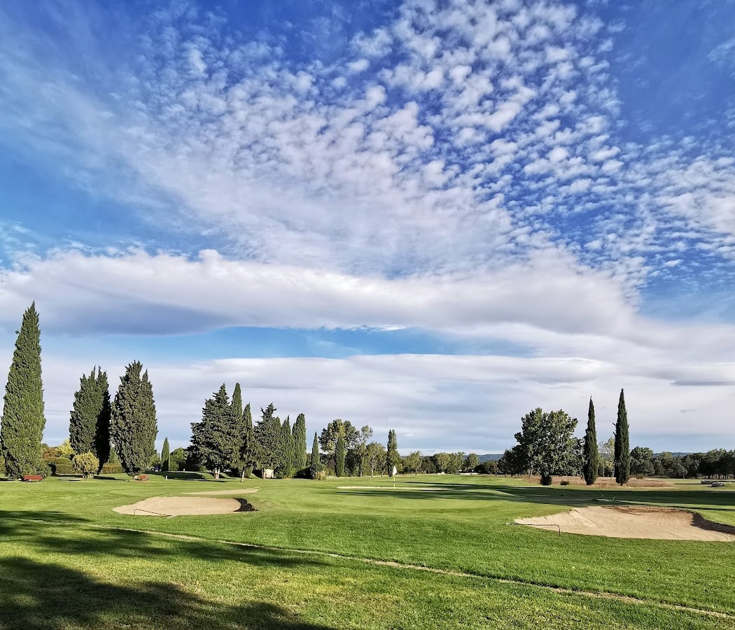 Aix Marseille Golf Club - Club House 2