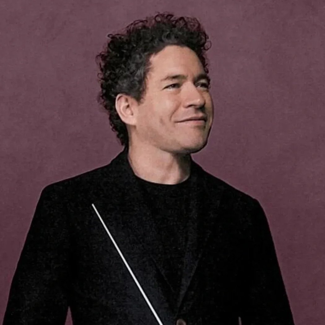 NY Philharmonic - Dudamel Conducts On the Transmigration of Souls 1