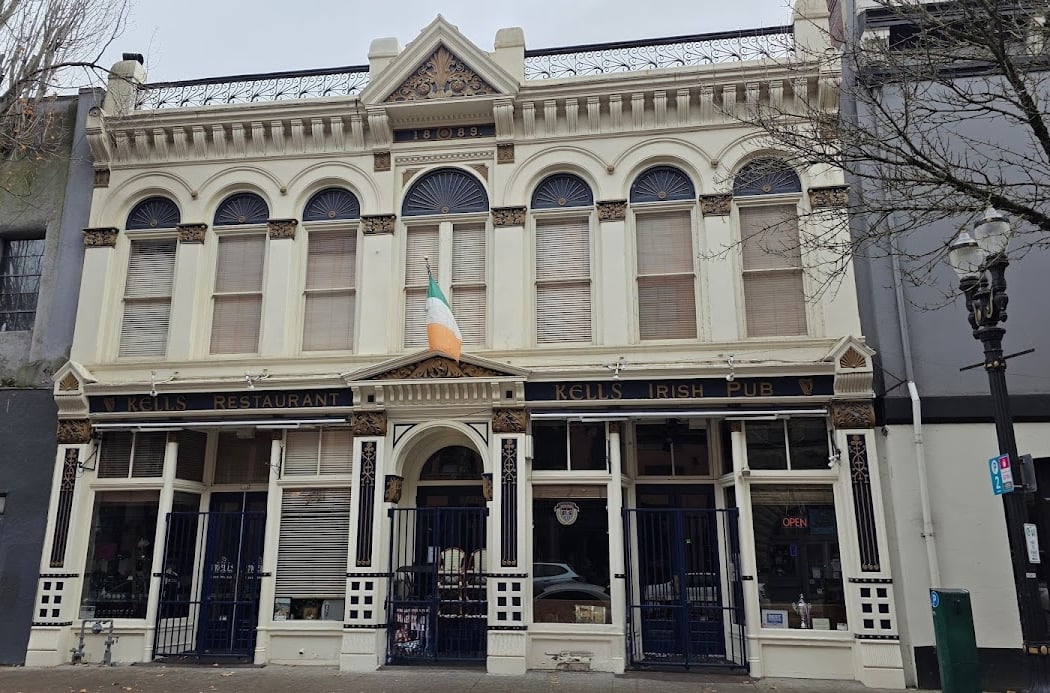 Haunted Pub Tour 1