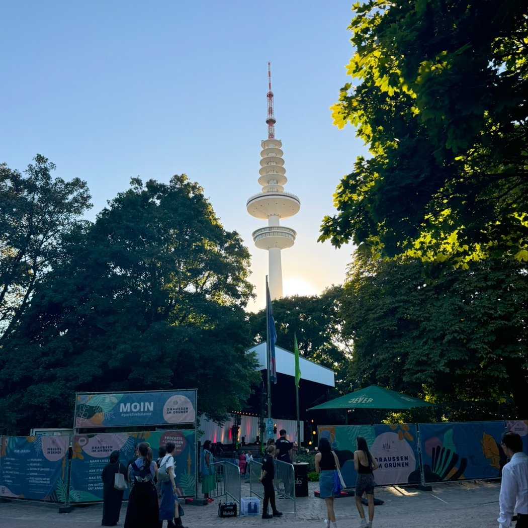 DRAUSSEN IM GRÜNEN 3