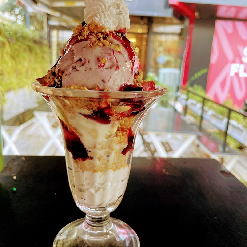 CreamVilla 3