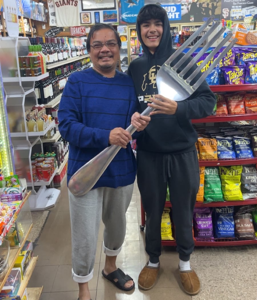 Avenue Liquors 2