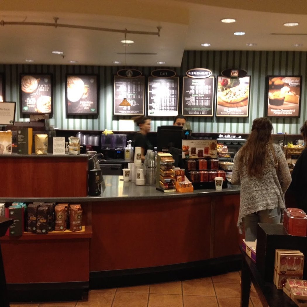 Barnes & Noble 3