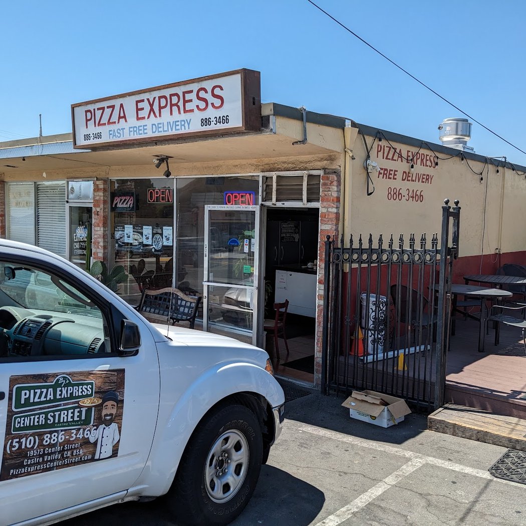 Pizza Express Center Street 2
