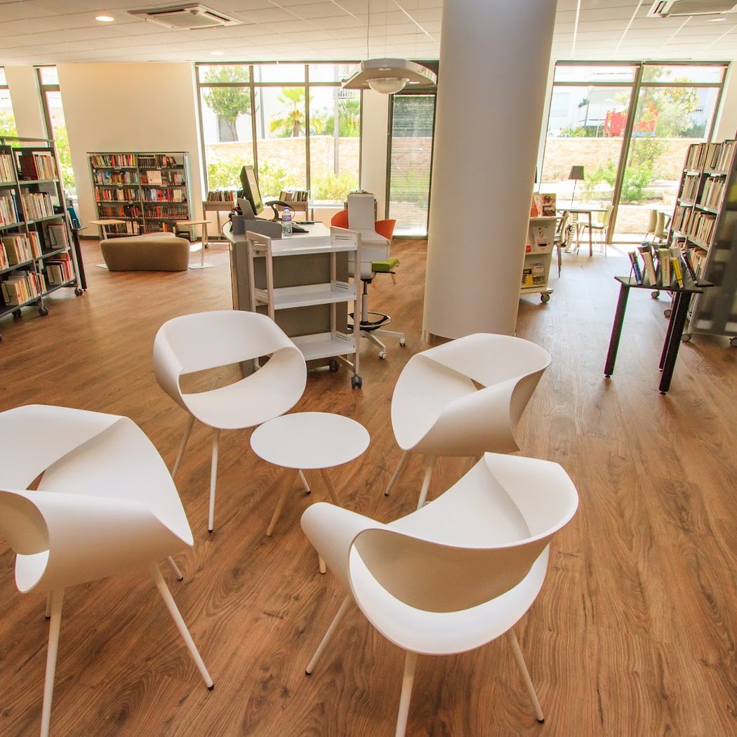 Bibliothèque - médiathèque Romain Gary 4