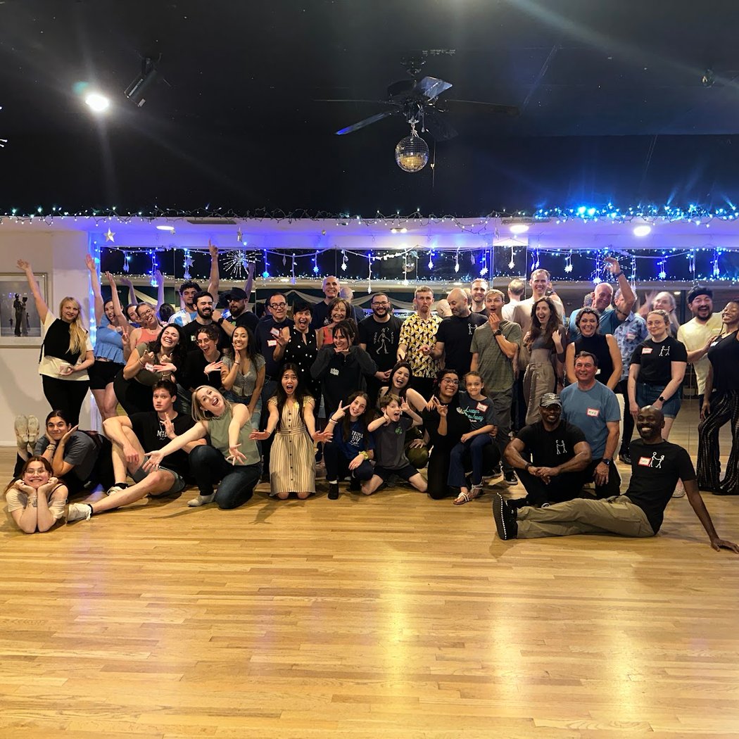 SWING DANCING 2
