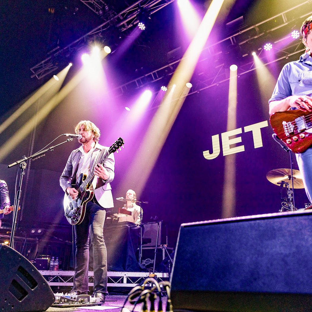 JET: Down The Moonlit Mile Revue 3