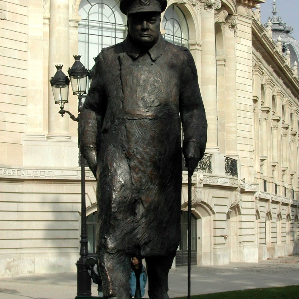 Winston Churchill Statue 1