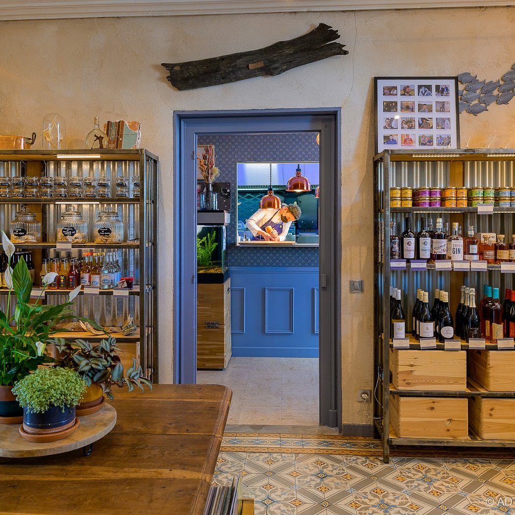 Les Pêcheries Ligériennes / La Cabane à Matelot : restaurant - boutique - balades en bateau - cours de cuisine - traiteur 2