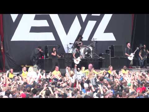 Pop Evil, Sierra Pilot, and Kamenar 1