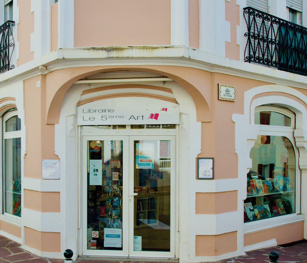Librairie Le 5ème Art 3