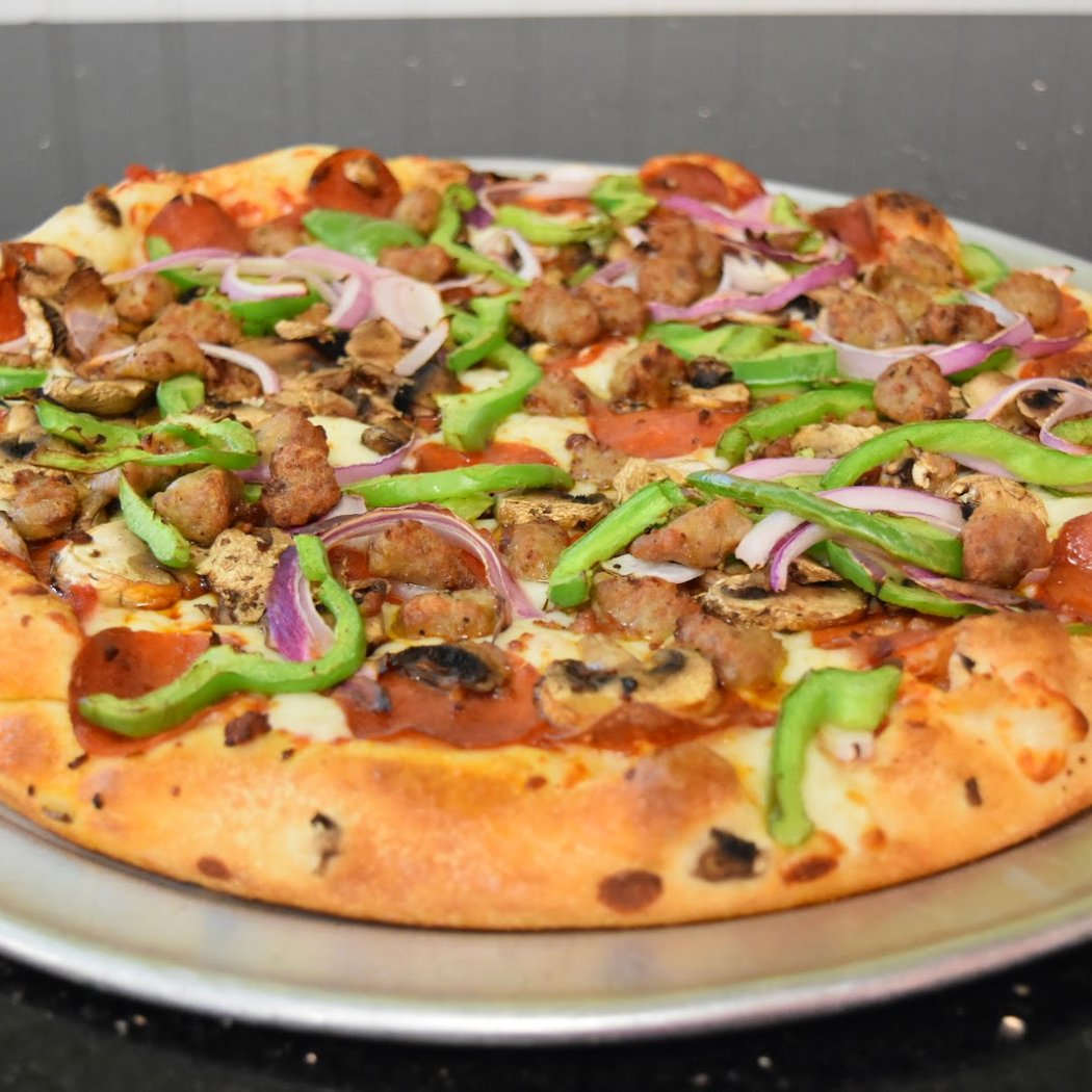 Cenario's Pizza of Vacaville 1