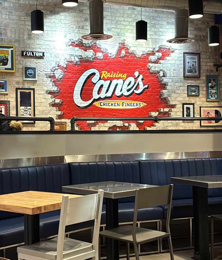 Raising Cane's Chicken Fingers 3