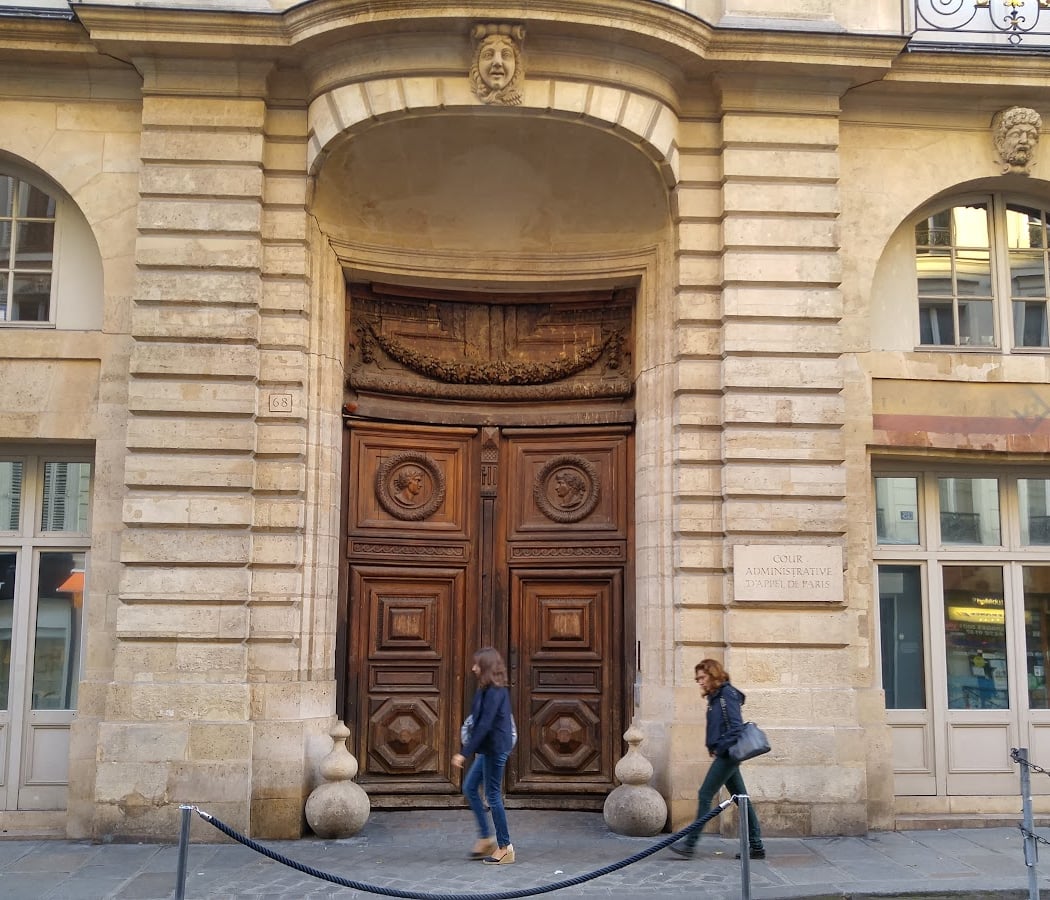 Hôtel de Beauvais 3